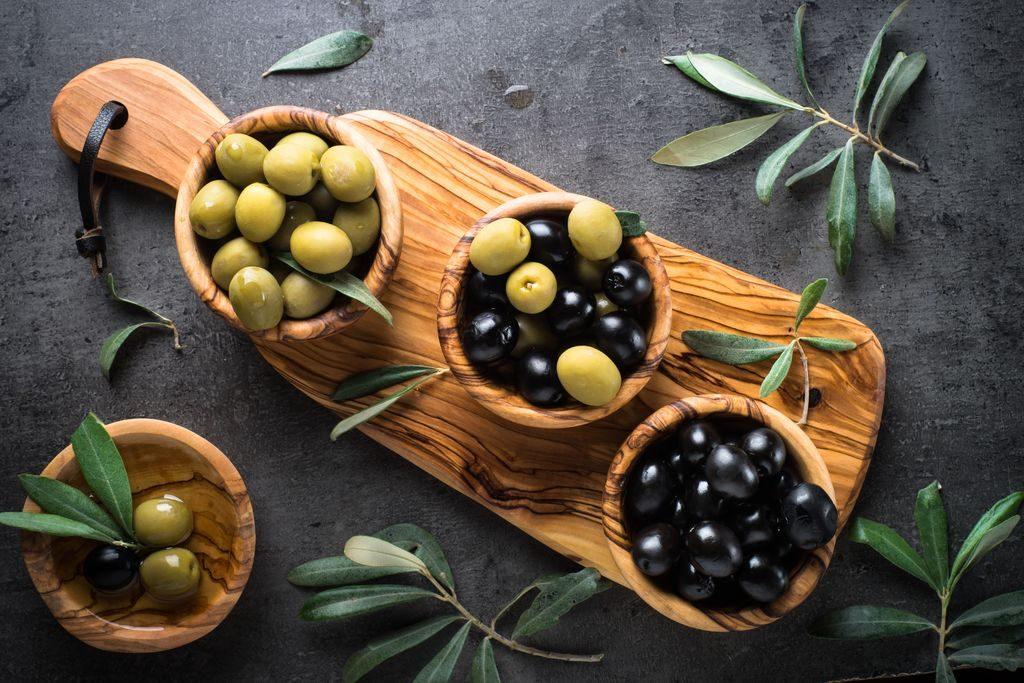 La differenza tra olive verdi e nere