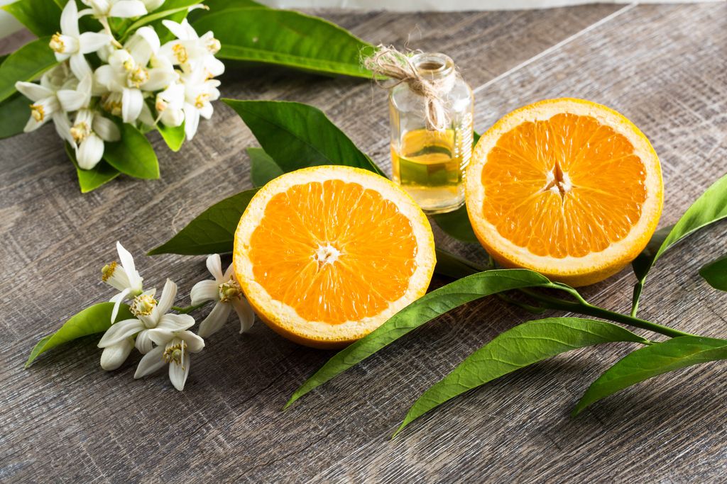 acqua di fiori d'arancio