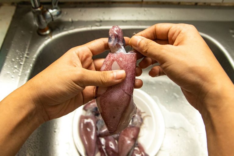 Come pulire le seppie