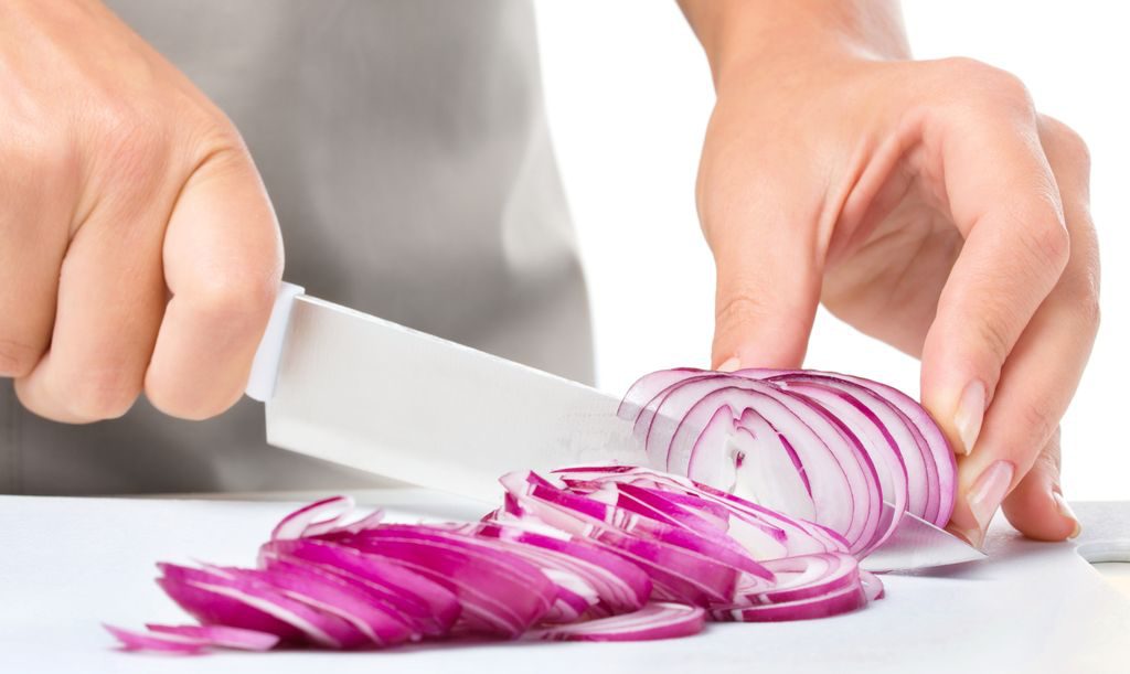 Come tagliare la cipolla a velo