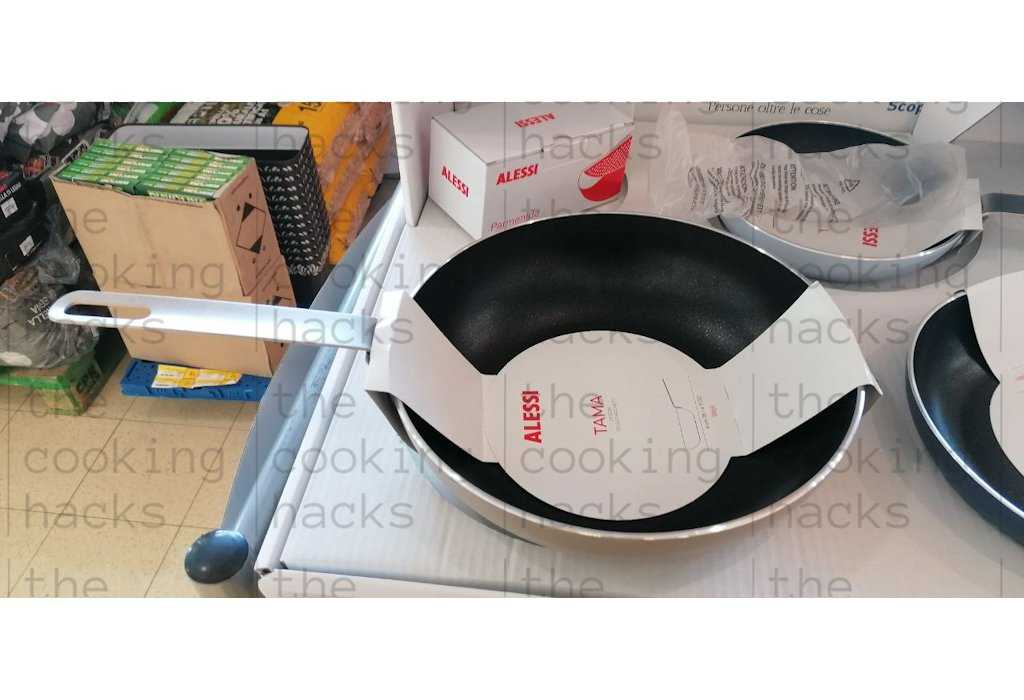 Collezione Alessi Conad 2023, il wok Tama