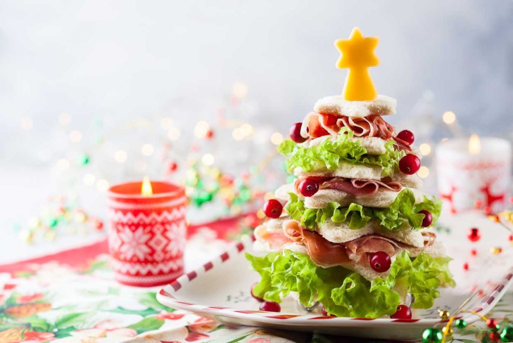 Antipasti di Natale senza cottura, le ricette da provare per iniziare il pranzo con gusto