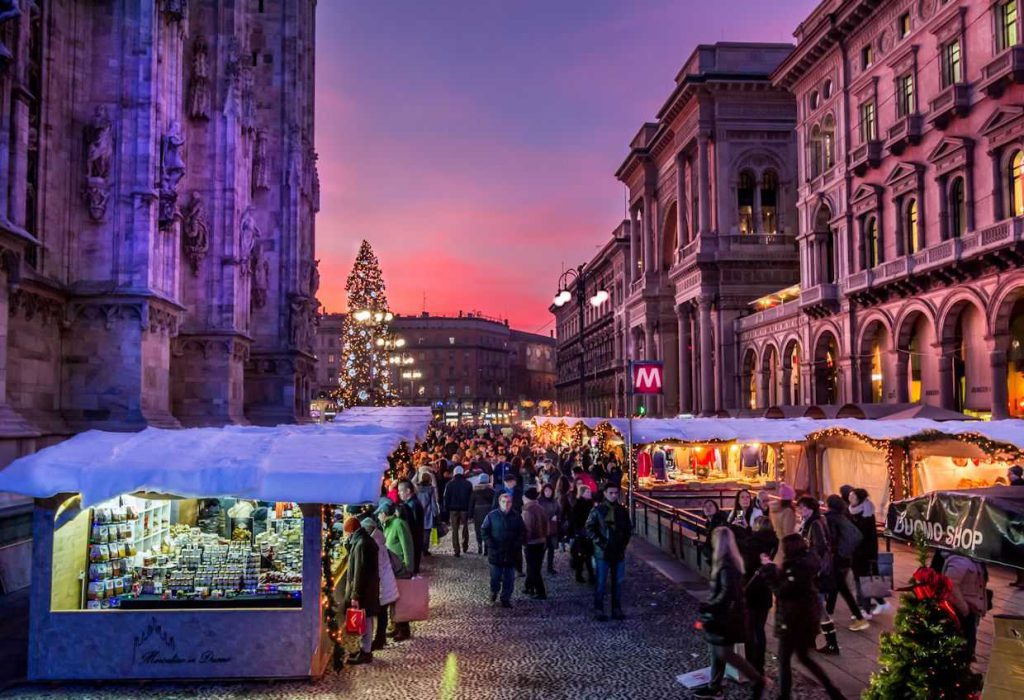 Mercatini di Natale 2023 a Milano: dove assaggiare specialità natalizie e fare shopping