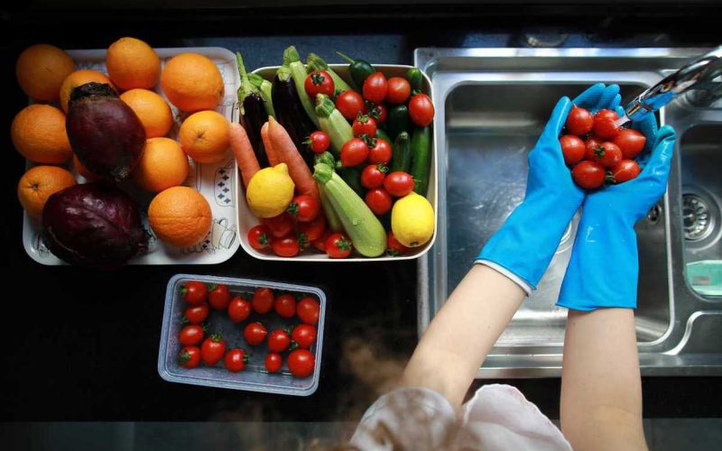 Cos'è e come evitare la contaminazione alimentare