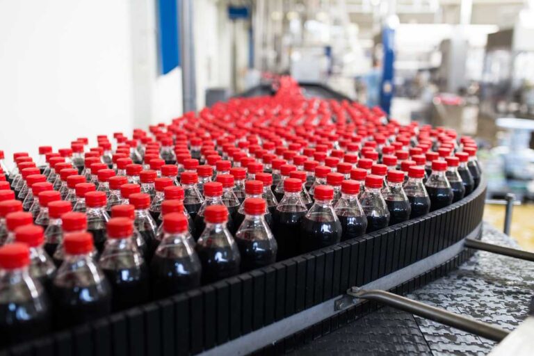 Richiamo Coca-Cola in Belgio: cosa c’è da sapere e perché l’Italia non è coinvolta